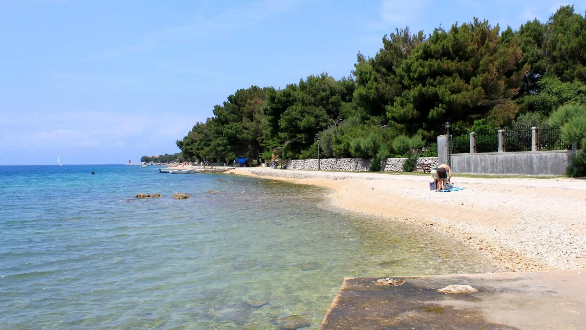 Apartments With A Parking Space Cres - 22185 Croatia